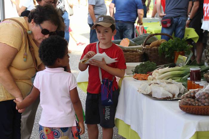 Zizurkil herrigunea Azoka Be 32 1570974697599