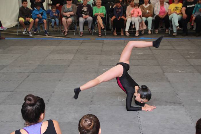 Auzo giroa mantenduz Amarotzen 29 1467476569613