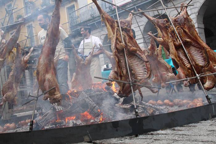 Haragia eta txingarra protag 8 1524932627765