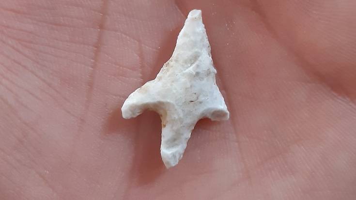 Antzinako gezi punta bat aurkitu dute Amasako Garmendi koban