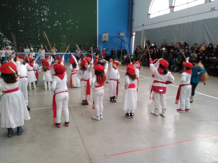 Hotzari aurre egiteko, dantz 36 1517596306184