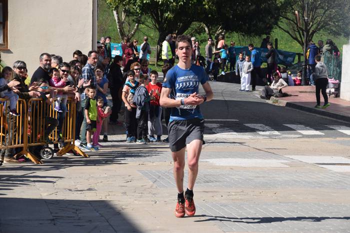 Hassan Ait Chaou eta Maitane 25 1489933672424