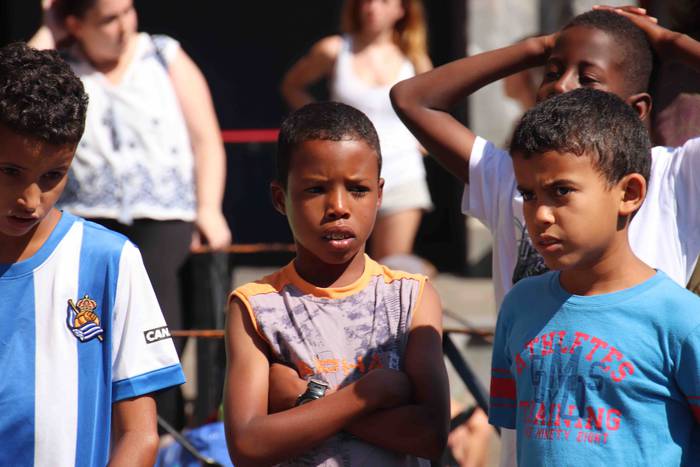 Saharako haurrei harrera egi 49 1530544588435