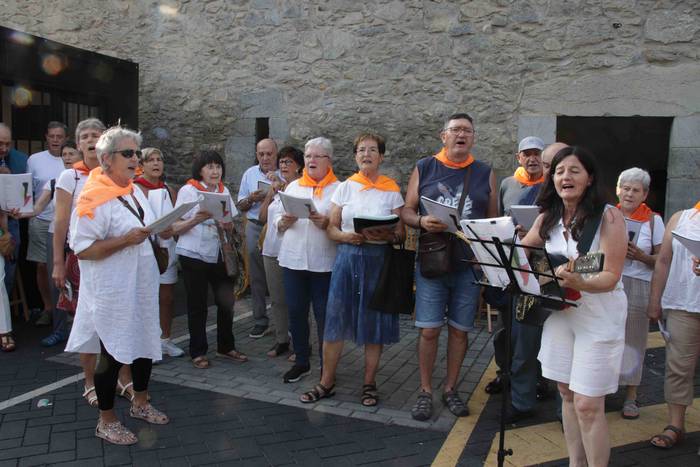 Magia, kantua eta jokoa izan 17 1659811267474