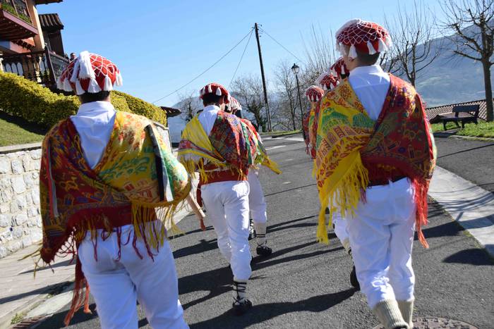 Makila hotsak Txindokipekoak 2 1582460891517