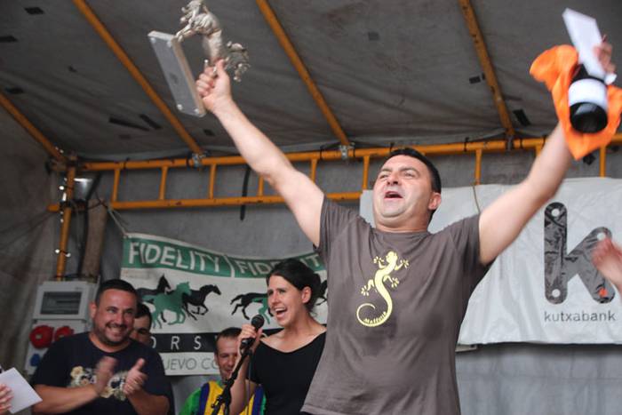 Zaldi gainean lasterka Abalt 52 1498413323678