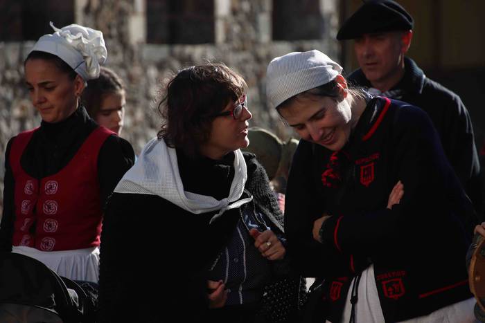 Gabon eguna Asteasun eta Adu 62 1577194445942