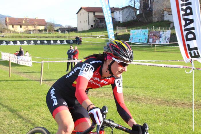 ASTEASUKO ZIKLO KROSA 2016 21 1481215005724