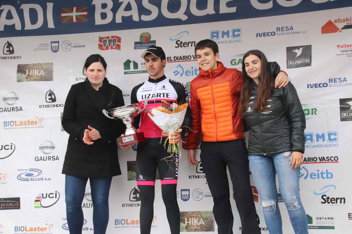 Angel Fuentes garaile XVI. A 77 1552907559265