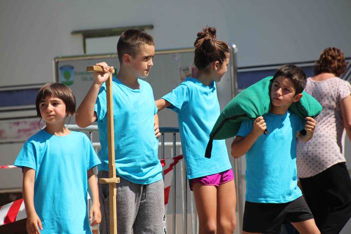 Belaunaldi berrien sasoia, f 24 1566652555748