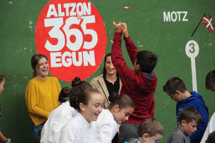 Aterpetik heldu dira saninaz 6 1564229637545