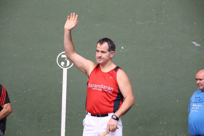 Eskerrik asko, Batis 12 1505571186330