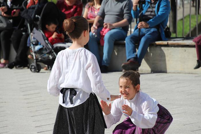 Suziria lehertzearekin bater 32 1494695717874