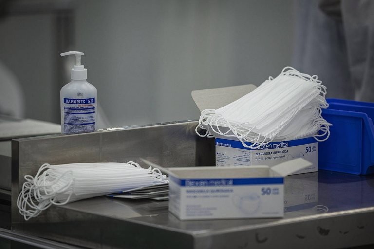 Maskara ongi erabili behar dela nabarmendu du Gipuzkoako Farmazialarien Elkarteak