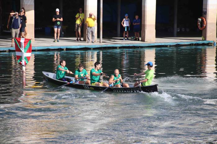 Arraunean, elkartasunez 17 1568470849253