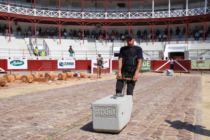 Arria V.a eta Izeta VI.a iza 55 1596214095203