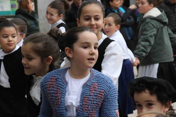 Dantzari Txiki Eguna Zizurki 8 1575117819781