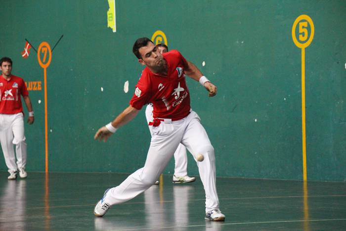 Herriko semea bultzatzen 19 1472060773990