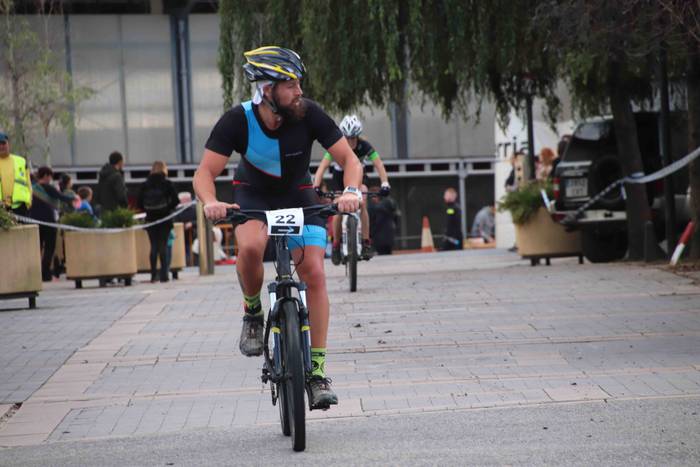 Alexander Ordeñana eta Zuriñ 72 1543079303496