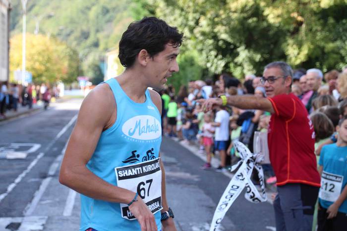 Hego haizeak airean eraman d 75 1539348570904