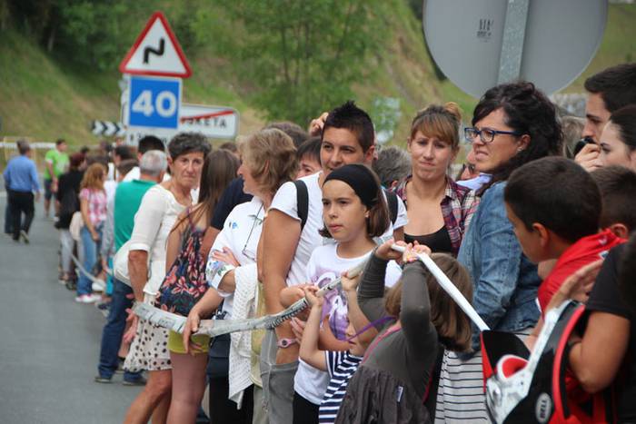 Zaldi gainean lasterka Abalt 4 1498413042435