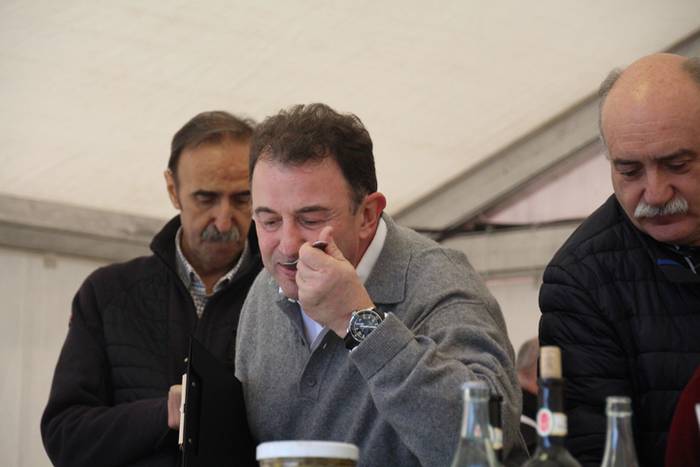 Babarrun platerkada onena, D 48 1511112975959