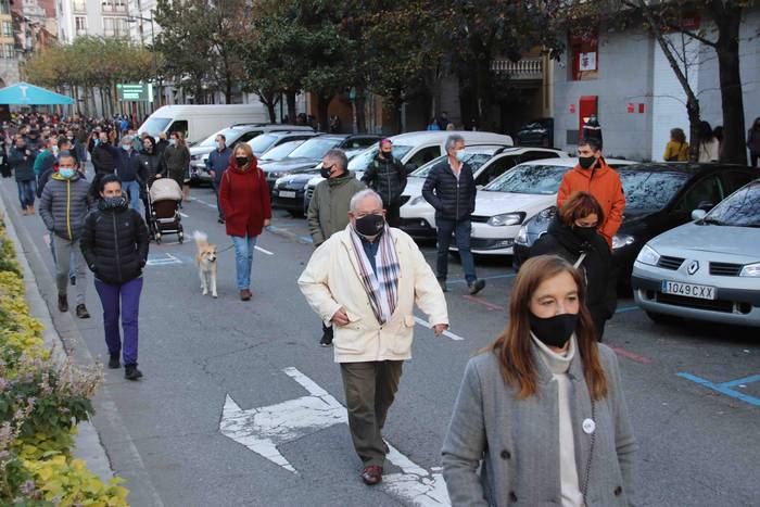 Jendetzak babestu du ostalar 24 1605983875154