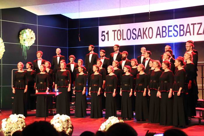 Batavia Madrigal Singers, ik 28 1572636829988