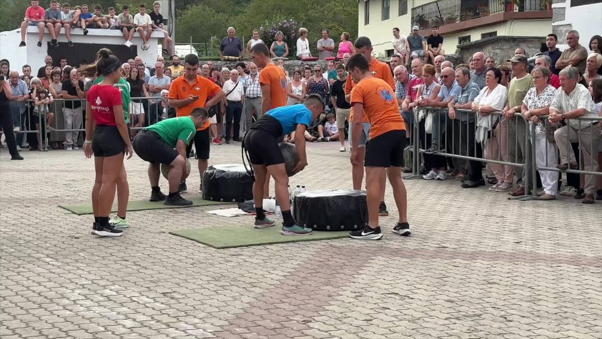 Minutu eta erdiren barruan, lau herriak