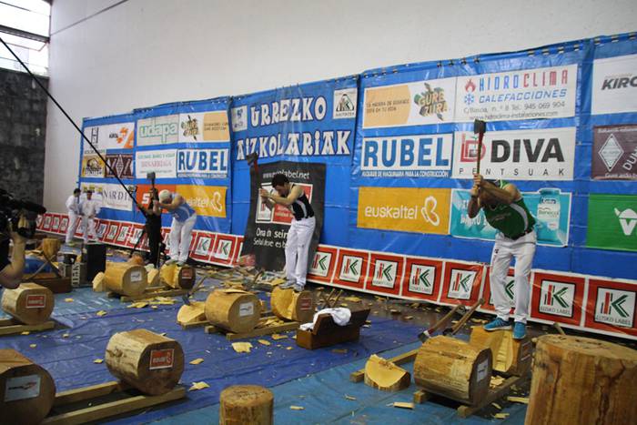 Urrezko aizkora kanporaketa abaltzisketa 51 1461501202409