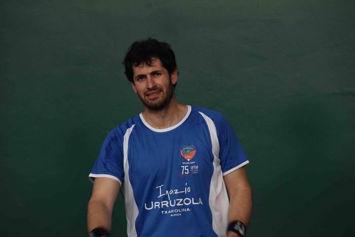 Behar Zana Bertso Pilota 75+ 29 1651349705956