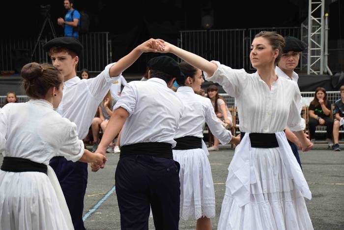 soka dantza santioak villabo 21 1532543220409