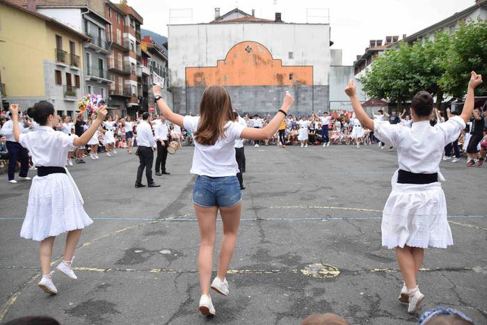 soka dantza santioak villabo 83 1532545250650