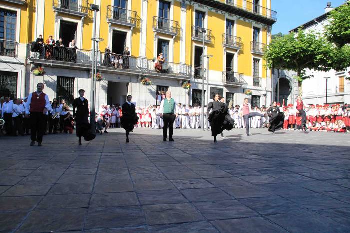 Festa hizki larriz 199 1529875365734