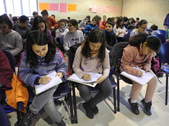 TOLOSAN IZAN DA 2018KO BERTSO IDATZIEN ESKOLARTEKO LEHIAKETAKO AZKEN SAIOA