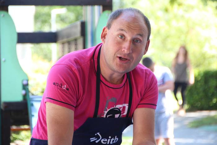 Kuadrillak bapo jarri dira I 32 1502546921641