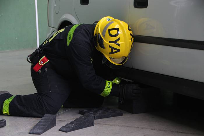 Erreskate lanetan aritu dira 15 1501937561240