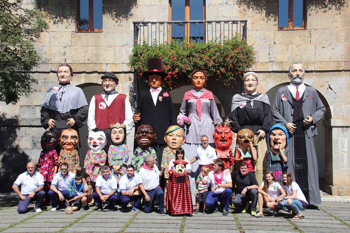 Txikiak buruhandiei ihesi ib 8 1566045824182