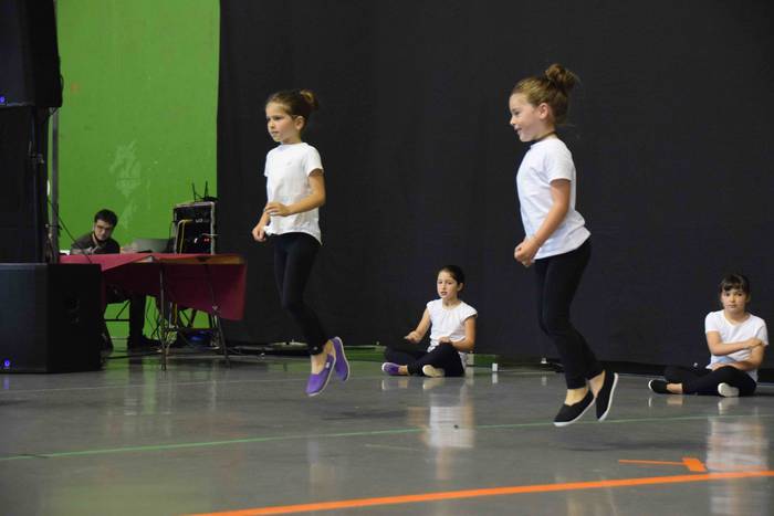 Oinak arin, festa giroan 12 1624725543759