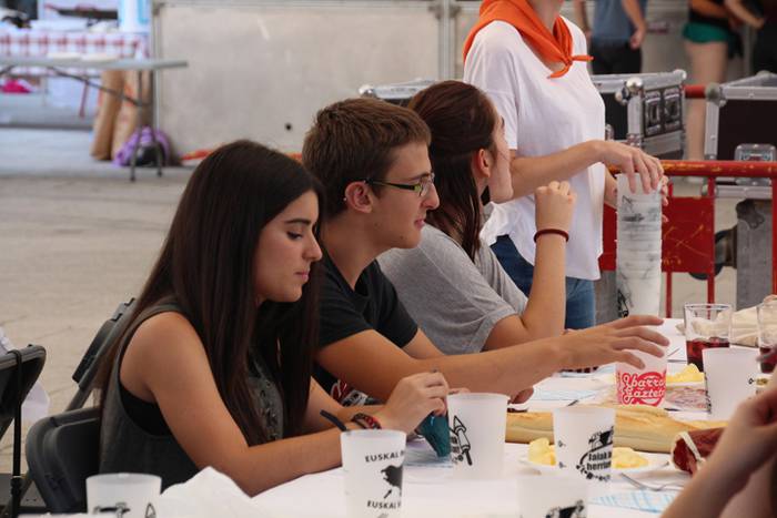 ELBARRENAKO JAIAK 2017. GAZT 2 1504881880929