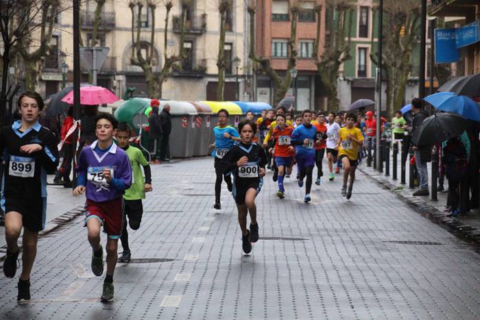 700 haur inguru XXXI. Ero Et 52 1516542153689