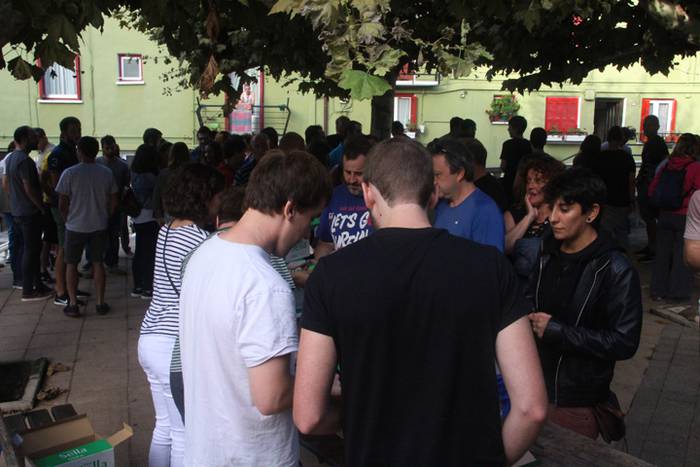 Sagardoz lagunduta jarraitu  1 1504375543253