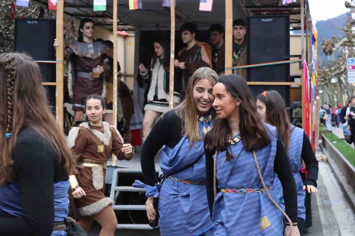 Karrozak Zaldunita egunean 36 1645977066102