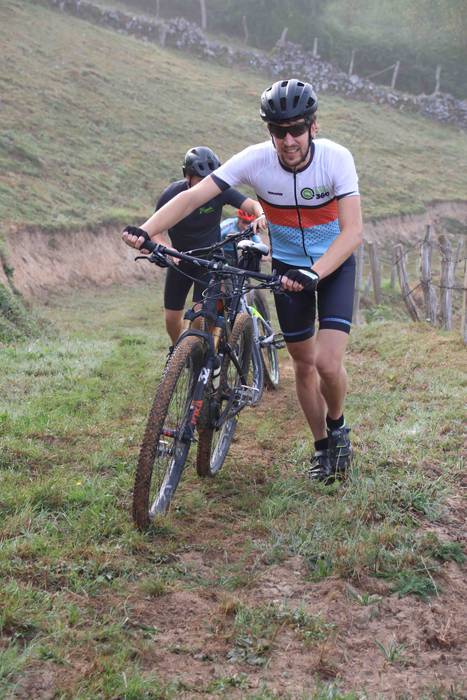 Mendi bizikleta lasterketare 54 1660377639181