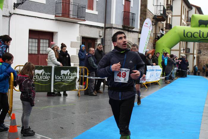 Jokin Lizeaga eta Veronica D 72 1517771651434