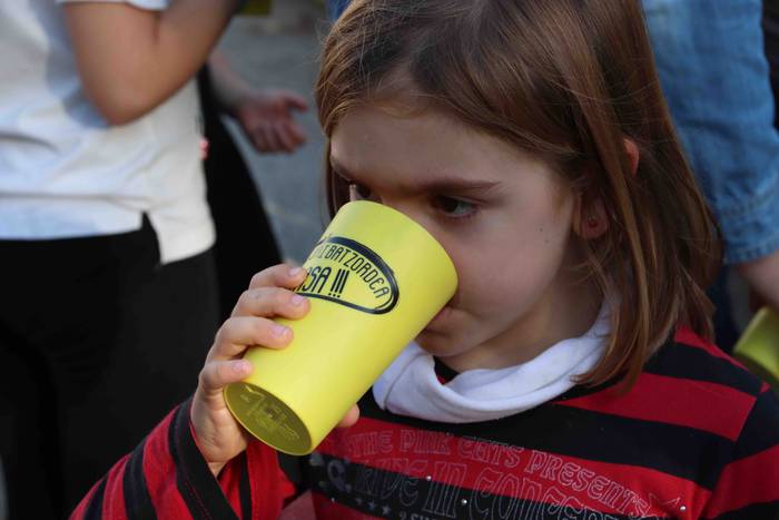 Tolosa CF-ko neskek bota dut 12 1572024415336