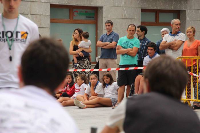 Emozioa, azken izerdira arte 54 1533757227749