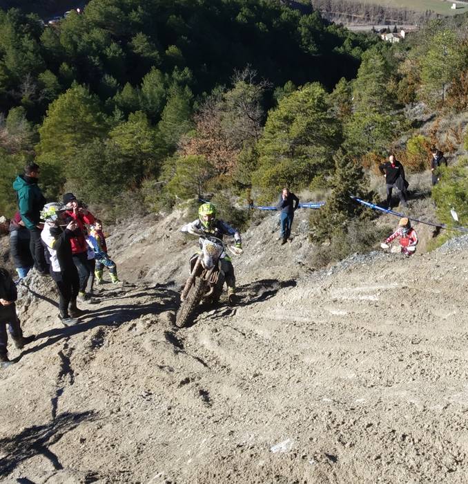 Berotu dituzte motorrak