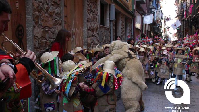 Kriskitinak inauteriari 49 1488038628793