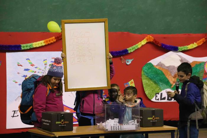 Irurako Ikastolako inauterie 39 1582110340408